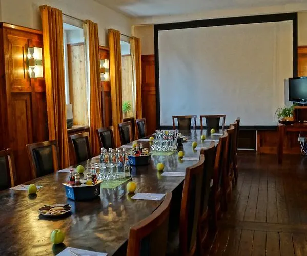 Nassauer Hof Im Rheingau 3*